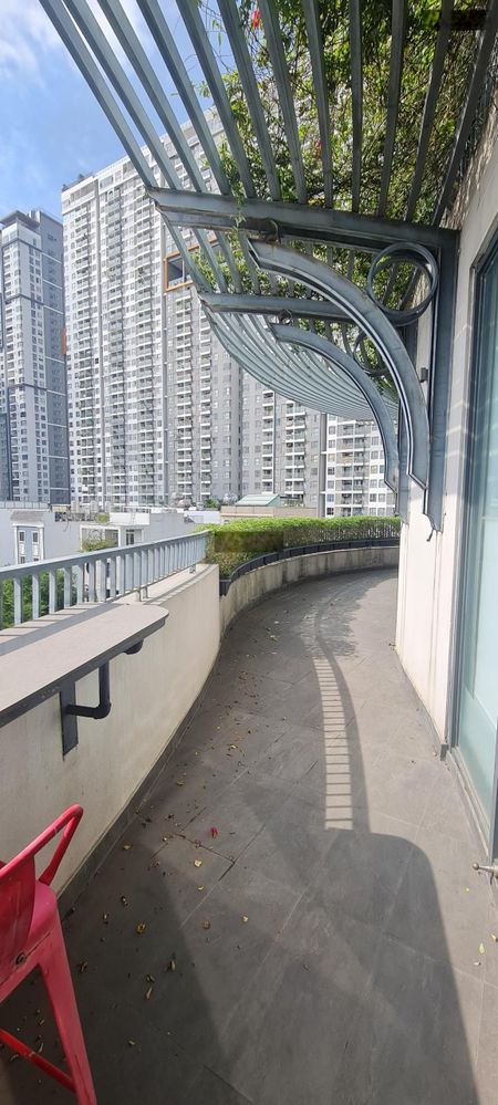 Cho thuê tầng 4 tòa nhà văn phòng khu phức hợp Lacasa Quận 7 giá tốt, vị trí đẹp, view sộng