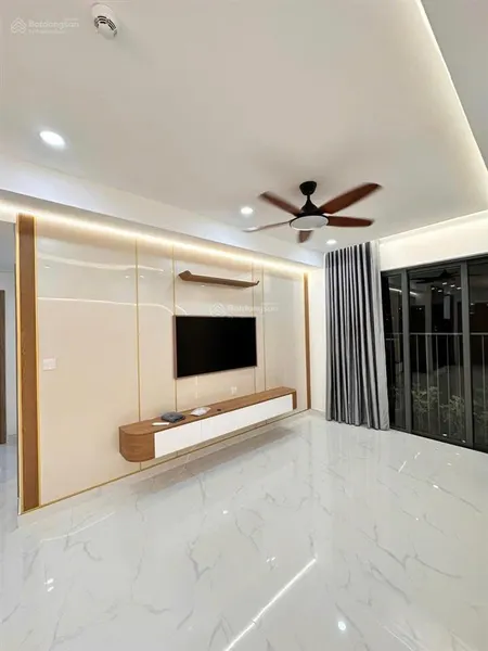 Cho thuê cc cộng hòa plaza, 14 triệu, 100m2, 3pn, 2wc, nội thất cơ bản, uy tín, giá siêu hời