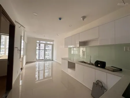 Cho thuê căn hộ 51m2 2pn 1wc có rèm tầng đẹp view thoáng giá 8 triệu ở ngay. 0907 174 ***