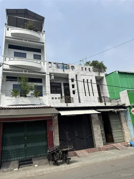 Nhà mặt tiền 4x20m trệt 3 lầu có 3pn 4wc kinh doanh đa nghành giá 20 triệu tl