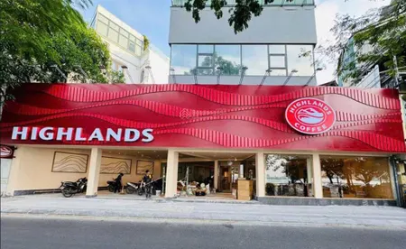 Cho thuê nhà mặt phố nguyễn đình thi với mt 10m, dt 450m2, view hồ tây, giá chỉ 1xx triệu