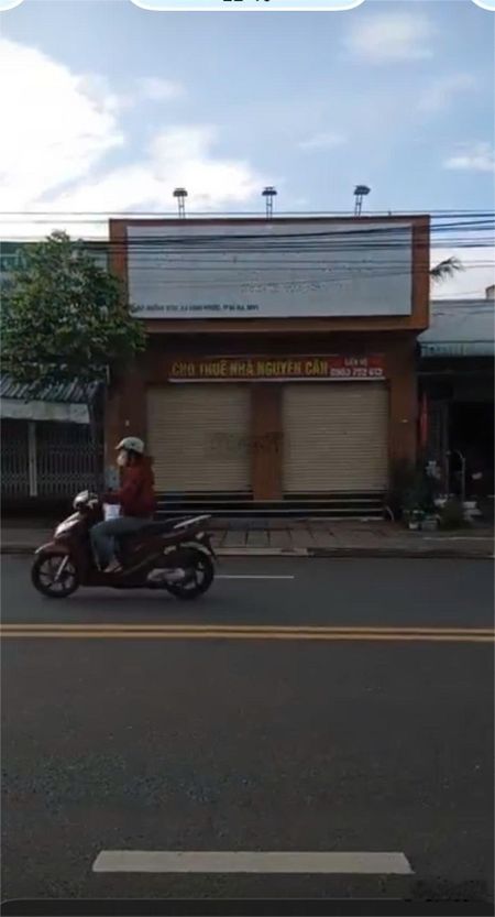 Nhà nguyên căn mới xây mặt tiền Tỉnh Lộ 52 gần đèn xanh đỏ ngã tư chợ Long Phước