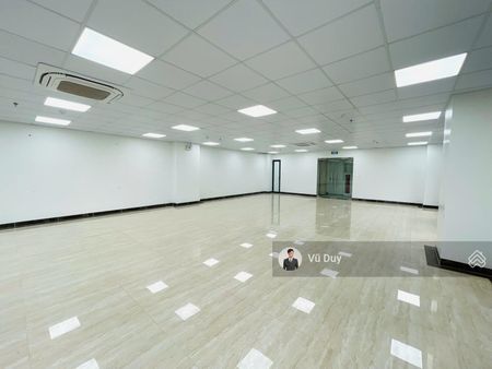 Cho thuê văn phòng Yên Xá, Thanh Trì DT 170m2 giá 24 triệu