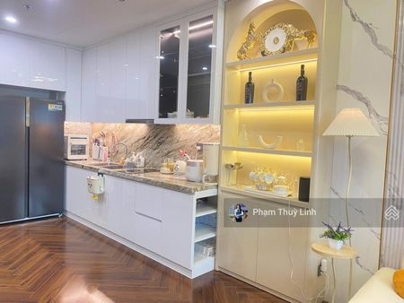 Cho thuê gấp căn 1,5N full nội thất cao cấp tại Doji-Diamond Crown giá 10 triệu