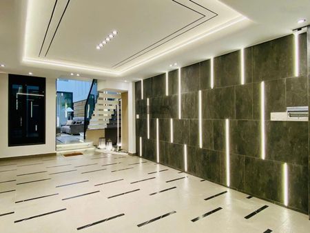 Siêu phẩm nhà phố đường xe tải thông 1/ full nội thất oto ngủ trong nhà Lê Văn Thọ
