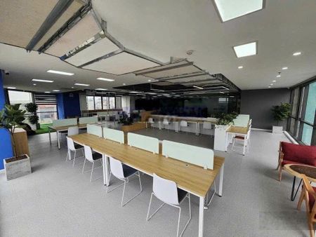 Cho thuê văn phòng SME Hoàng Gia Tô Hiệu, Hà Đông DT 250m2 giá 120k/m2/tháng