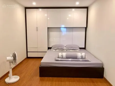 Vẫn còn căn hộ đồ cơ bản, giá 11tr chung cư k35 tân mai, hoàng mai, 76m, 2pn. mtg