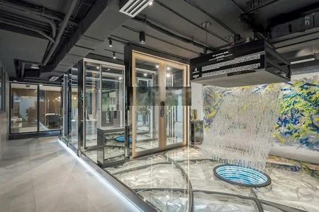 Mặt tiền Cư Xá Lữ Gia, khu trường đua Phú Thọ, Quận 11. Diện tích 20x30m, Trệt 3 lầu. Giá 130 triệu