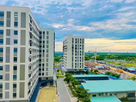 Cần cho thuê căn hộ Ehome Bến Lức full nội thất đầy đủ, cao cấp xách vali vào ở ngay LH 0983705745