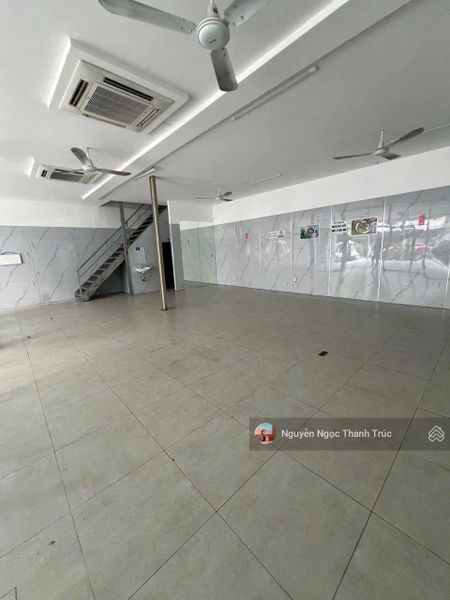Mặt tiền Phan Đình Phùng, gần ngã tư Phú Nhuận Khu Sầm Uất Diện tích xây dựng: 10x35m trệt 2 lầu