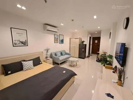 Cho thuê cc sky center, phổ quang, 9 triệu 11 triệu, 36m2, 1pn, 1wc full nội thất xem nhà