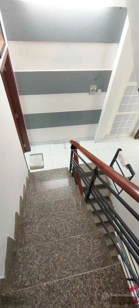 Nhà cho thuê 12.000.000đ Còn thương lượng