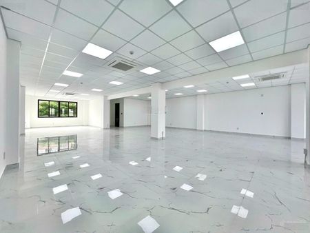 Cho Thuê Nguyên Tòa MT Đường Bàu Cát Đôi, Phường 14. DTL 10x20m. Hầm - 6 Tầng. PCCC, Sàn Suốt.