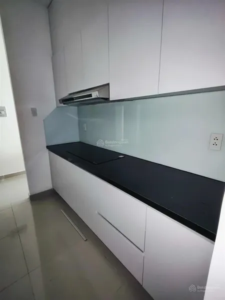 Cho thuê căn hộ 3pn2 wc,full nội thất đẹp xịn cao cấp, giá 8 tr/ tháng,vào ở ngay được nhé,nhà mới
