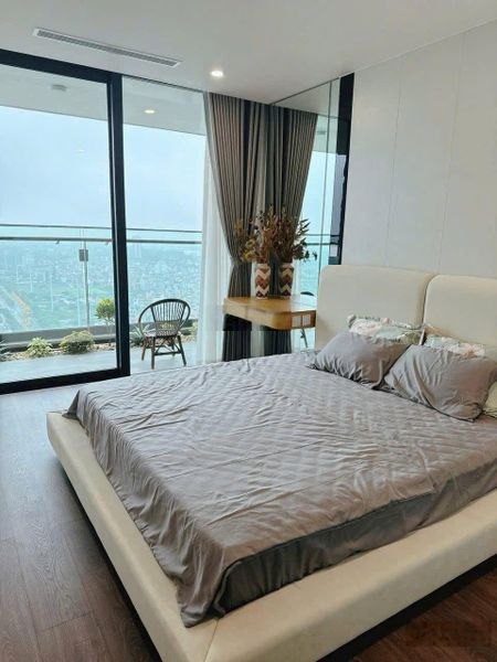 Cho thuê CC The Park Home, 18 triệu VND, 90m2, 3PN, 2WC, view đẹp, giá tốt khu vực Cầu Giấy