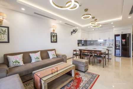 Cho thuê CHCC Discovery Central 67 Trần Phú 1PN, 55m2 giá 15 triệu. LH 0348453498