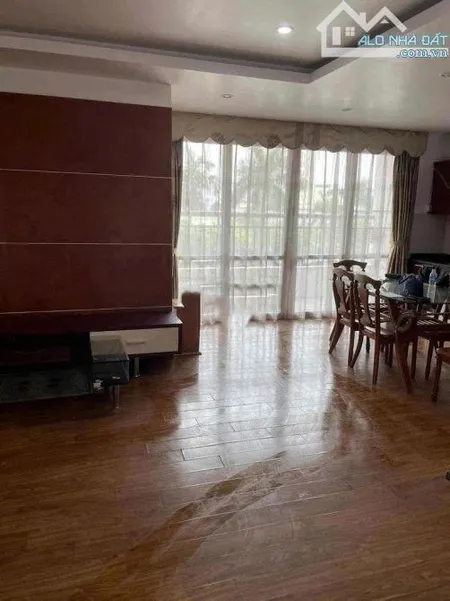 CHO THUÊ CĂN 3 NGỦ ĐỒ CƠ BẢN GIÁ 15TR TOÀ CT4 KKHU TRUNG VĂN ( BÊN CẠNH TRƯỜNG OLYMPIA)