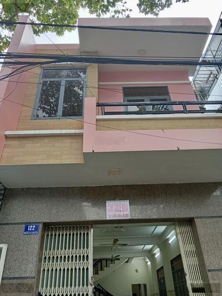 Cho thuê mặt bằng kinh doanh vị trí: 122 nguyễn Văn Linh Bà Rịa diện tích: 5 x 20 m
