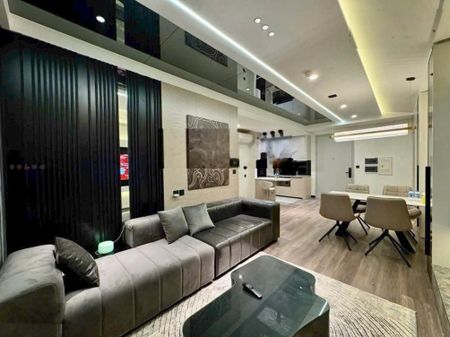 Chính chủ cần cho thuê gấp Golden Palace 3PN giá siêu rẻ LH: 0982399295Thảo)