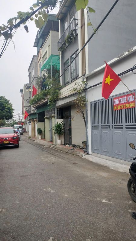 Cho thuê NR 2PN, 1WC giá tốt tại Ngõ 134 Thạch Bàn, p Long Biên, Q.Long Biên, Hà Nội