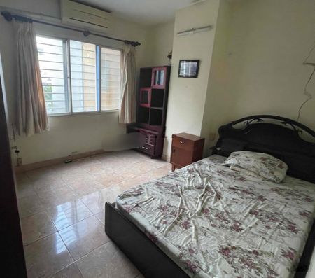 Cho thuê gấp chung cư d5, dt 100m 3pn 2wc, full nt - lh 0906371086