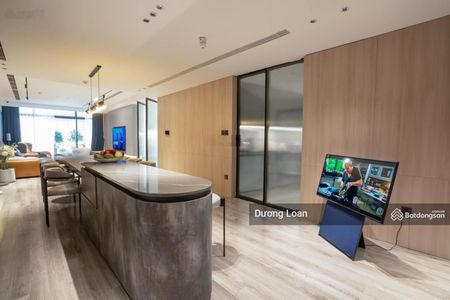 Cần Cho thuê căn hộ The Lancaster 20 Núi Trúc, 120m2, 3PN, full đồ giá 25triệu/tháng. LH 0372004956