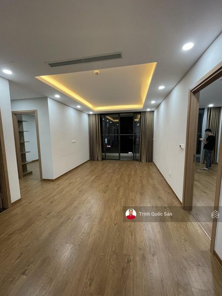 Cho thuê The Park Home, căn 135m2, 4PN, 3WC đồ CB, giá 23tr/th. Liên hệ: 0O.971,.342/965