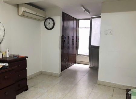 Cho thuê CH chung cư 21A Đ. Phú Giáo Q5. Lầu 2 DT 80m2, 2PN, 2WC full NT, Giá 7tr. LH 0866688444