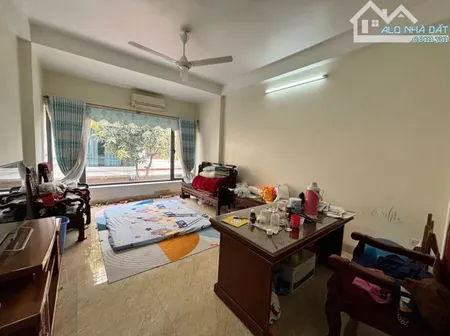 Cho thuê nhà DV Vạn Phúc 50m x 5 tầng FULL đồ 19tr