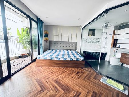 Cho thuê CHCC Hòa Bình Green ngõ 376 đường Bưởi, Ba Đình, nội thất đẹp 105m2 3PN, 20 tr/th