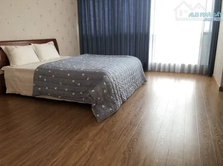 Cho thuê chung cư 27 Trần Duy Hưng 88m2, 2 ngủ, full đồ giá 14 tr/th