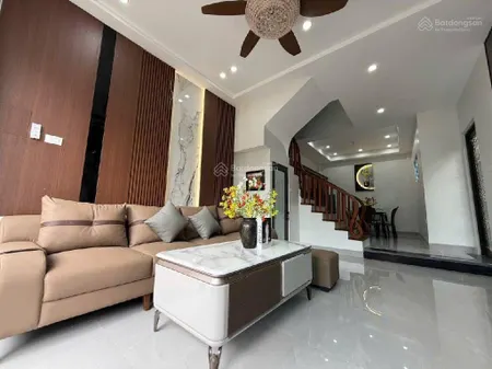 Bán nhà riêng tại thiên hiền mỹ đình 6tầng ô tô đỗ cổng