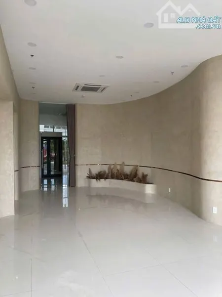 🔥 CHO THUÊ SHOPHOUSE 4 TẦNG – MẶT TIỀN TỐ HỮU | MANOR CROWN HUẾ