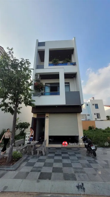 Bán nhà 100m2 a6, view biển công viên ocean dunes phan thiết, 1 trệt 2 lầu