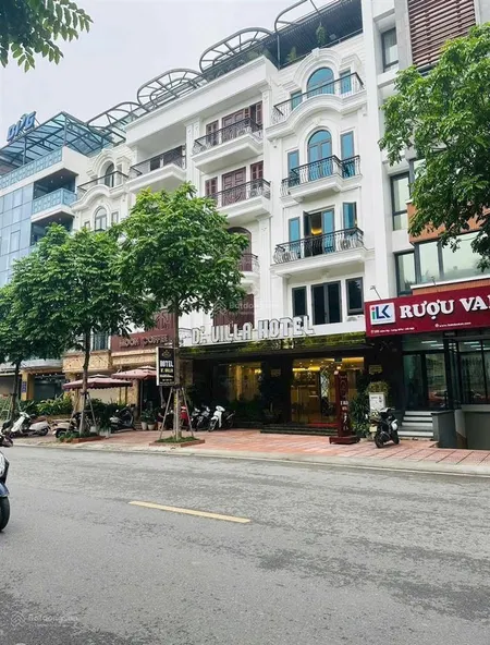Nhà mặt phố lâm hạ dt135m2 mt 5,2 giá 67,5 tỷ.vỉa hè oto tránh. kinh doanh đỉnh.