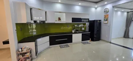 Bán nhà 3 tầng 3 mê mặt tiền đường 3/2 p hải châu, tp đà nẵng