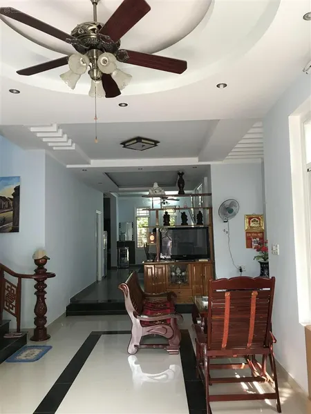 Nhà mặt tiền đường dx18, cẩm thanh. diện tích 442m2 nhà 2 tầng, 5 phòng ngủ, 5 wc. full nội thất