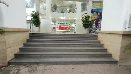 Bán tòa nhà 1 hầm + 9 tầng nổi mặt đường yên lãng đống đa hà nội