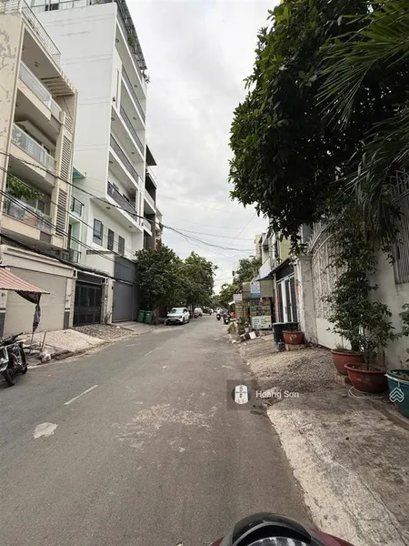 Cần bán gấp lô đất 9x22m đường số tân quy, quận 7 xd hầm lửng 5 tầng mct