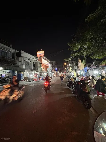 Bán nhà mới giá 11.9 tỷ mặt tiền đường vũ tùng gần tiệm vàng mi hồng