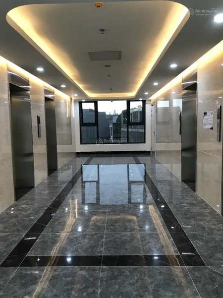 Bán căn 2 phòng ngủ 2 vệ sinh chung cư an quý hưng view sông , view vin cổ loa