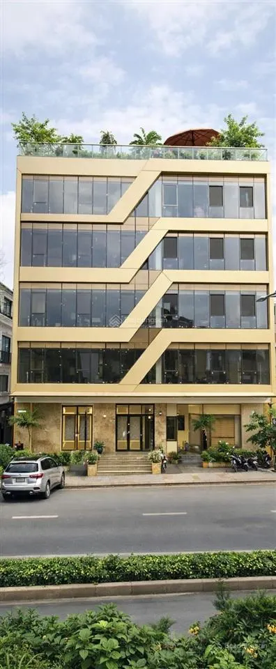 Siêu phẩm mặt phố quận ba đình 8 tầng thang máy lô góc ô tô đua mặt tiền miên man 15m