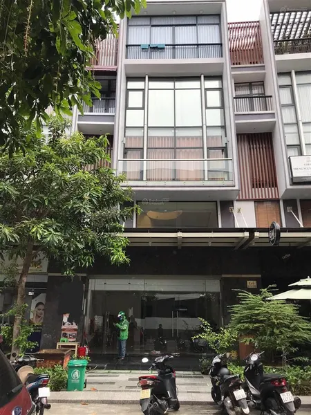 Kđt vạn phúc city cần bán gấp căn 7x20m nở hậu 9m giá 32 tỷ nhà hoàn thiện thang máy