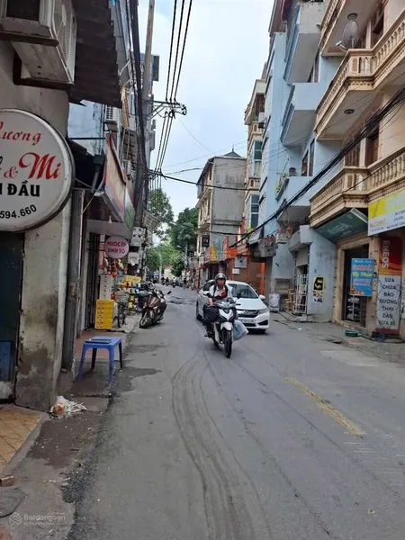 Bán đất vàng mp văn hội, 42 m2, vỉa hè, ô tô tránh, kinh doanh sầm uất. giá nhỉnh 9 tỷ