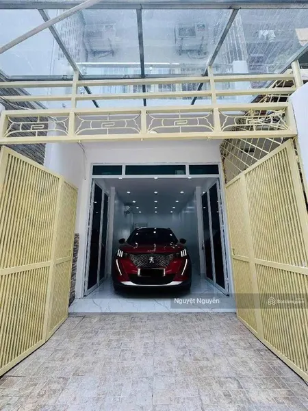 Bán nhà lâm hạ, 60m2, 15 tỷ, khối kinh doanh chọn mua
