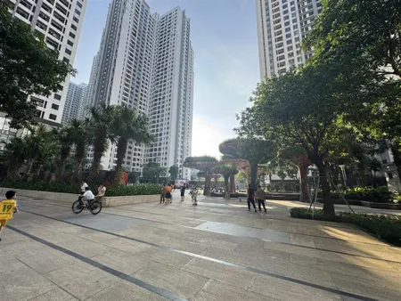 Chú ý giảm gấp 1 tỷ phân lô hồ tùng mậu, cạnh goldmark city 35m2 mt 3.5m, oto tránh vỉa hè 9.8 tỷ