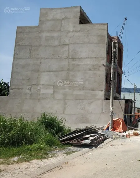 Bán gấp lô đất full thổ cư mặt đường nhựa thông thoáng tại xã đông thạnh hóc môn tphcm