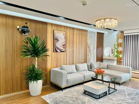 Chính chủ bán căn 4 ngủ 143m2 tòa hpc landmark 105, tầng trung, nhà đẹp full nội thất, giá 9.9 tỷ
