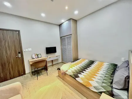 Chính chủ bán gấp căn hộ 1pn 44m2 giá 4.4 tỷ có ban công tại cc everrich quận 5 với nhiều tiện ích