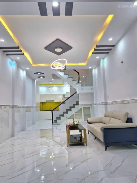 Bán nhà đẹp ở ngay, mttl, shr hơn 81m2, pn, tại nhà thi đấu phú thọ (quận 11)